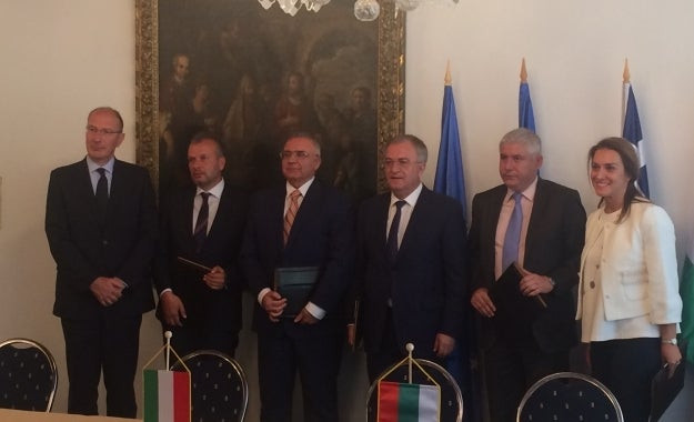 Υπεγράφη μνημόνιο συνεργασίας για τη διασύνδεση των αγωγών φυσικού αερίου των Βαλκανίων